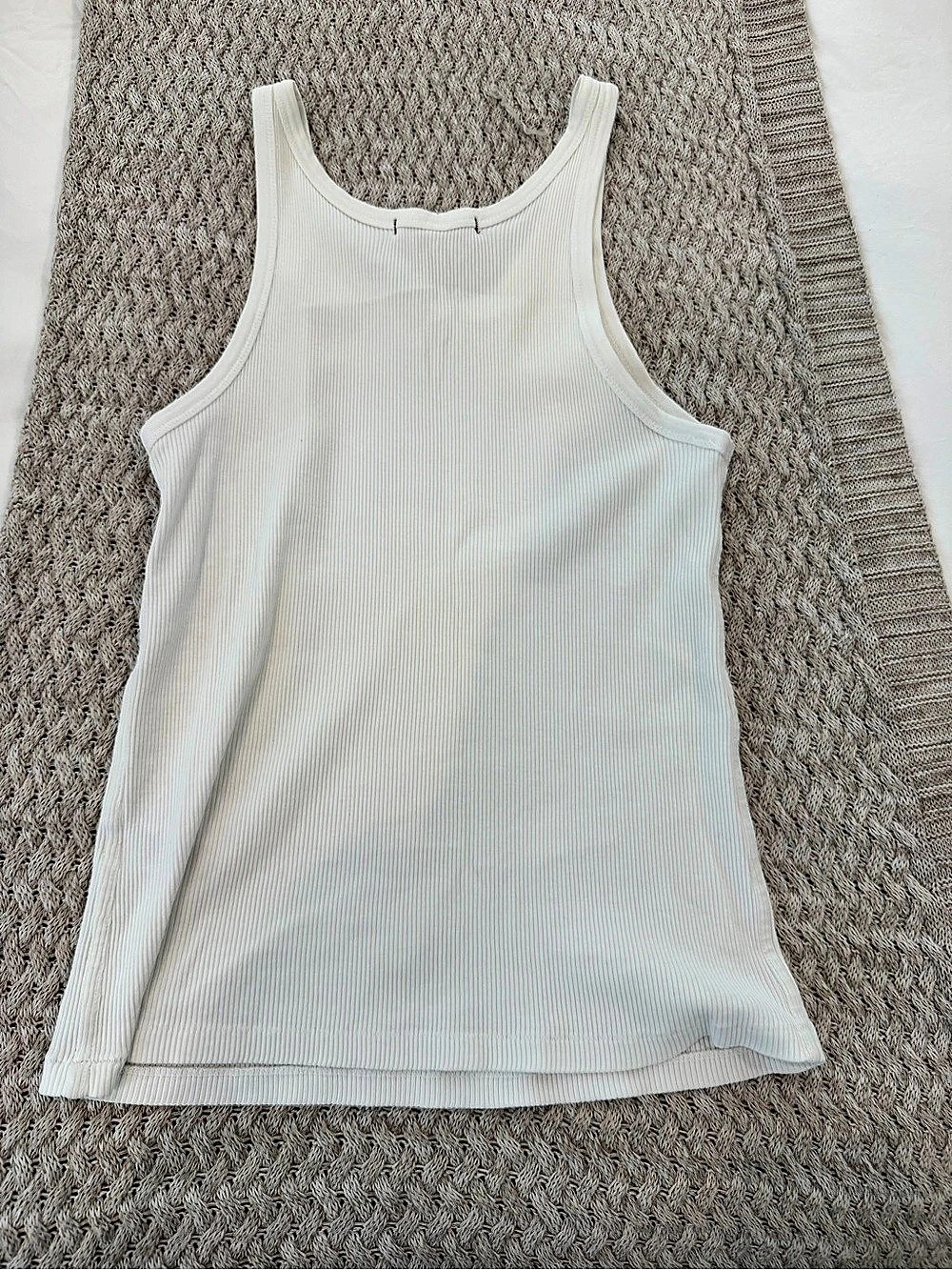 AMO Rib Tank White Size Small - Picture 6 of 6